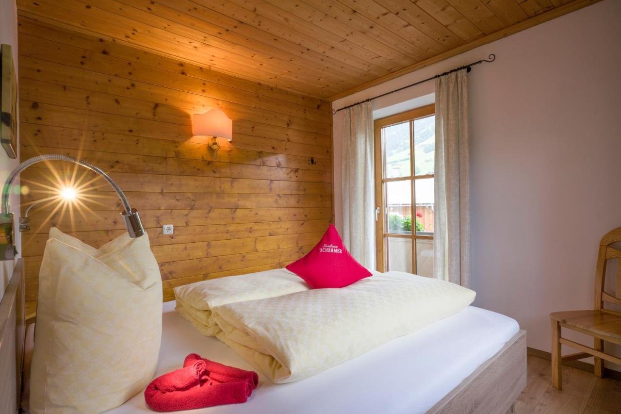 Grittlmuehle Chalet Ferienwohnungen Бріксен-ім-Тале Екстер'єр фото
