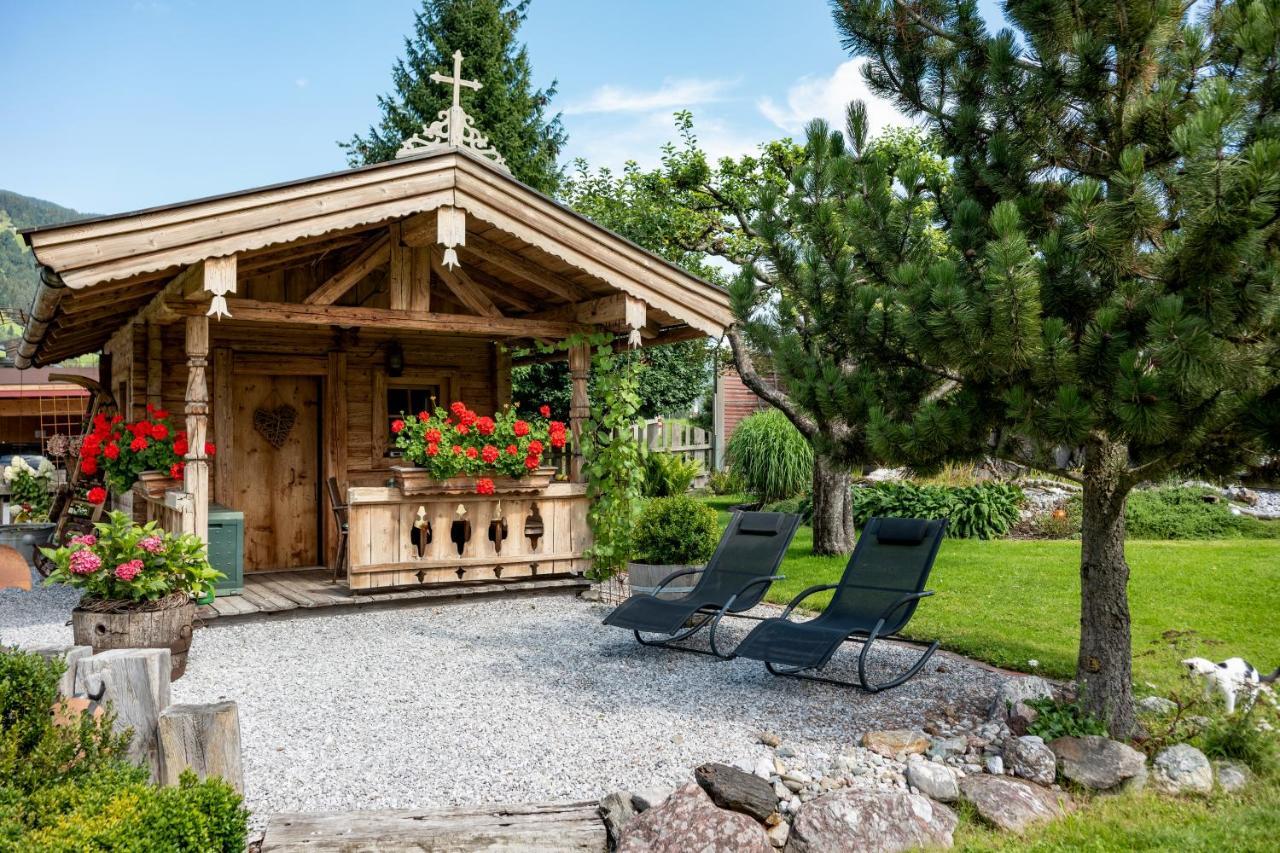 Grittlmuehle Chalet Ferienwohnungen Бріксен-ім-Тале Екстер'єр фото