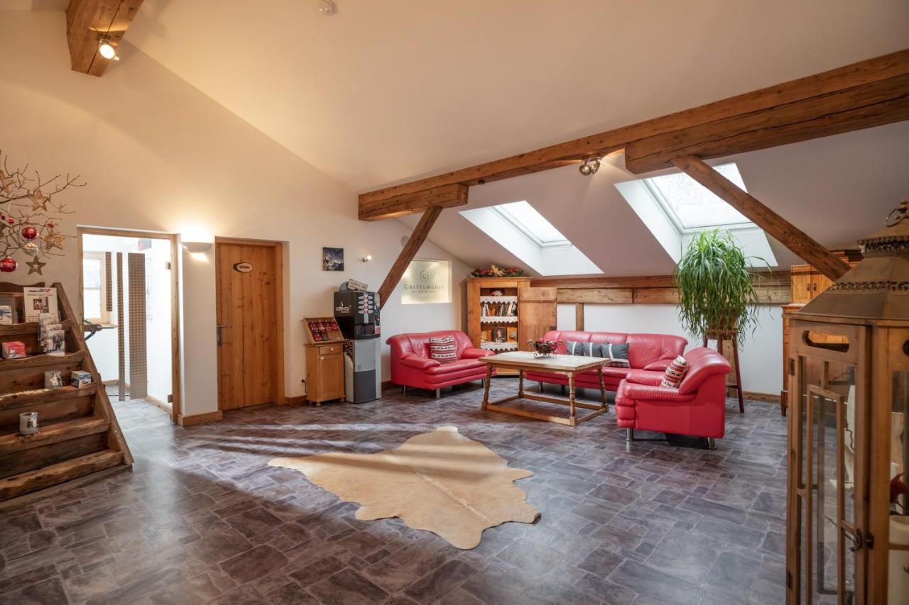 Grittlmuehle Chalet Ferienwohnungen Бріксен-ім-Тале Екстер'єр фото