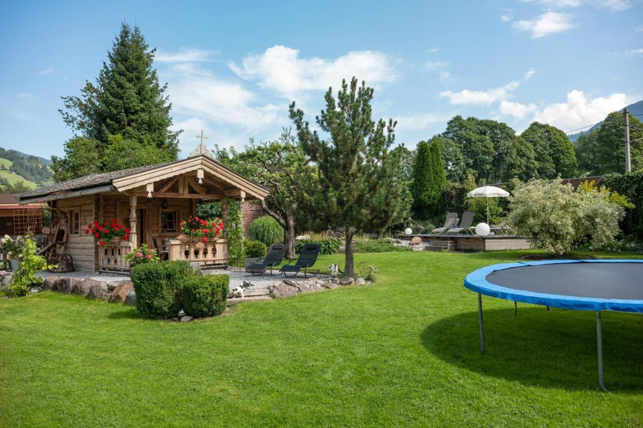 Grittlmuehle Chalet Ferienwohnungen Бріксен-ім-Тале Екстер'єр фото