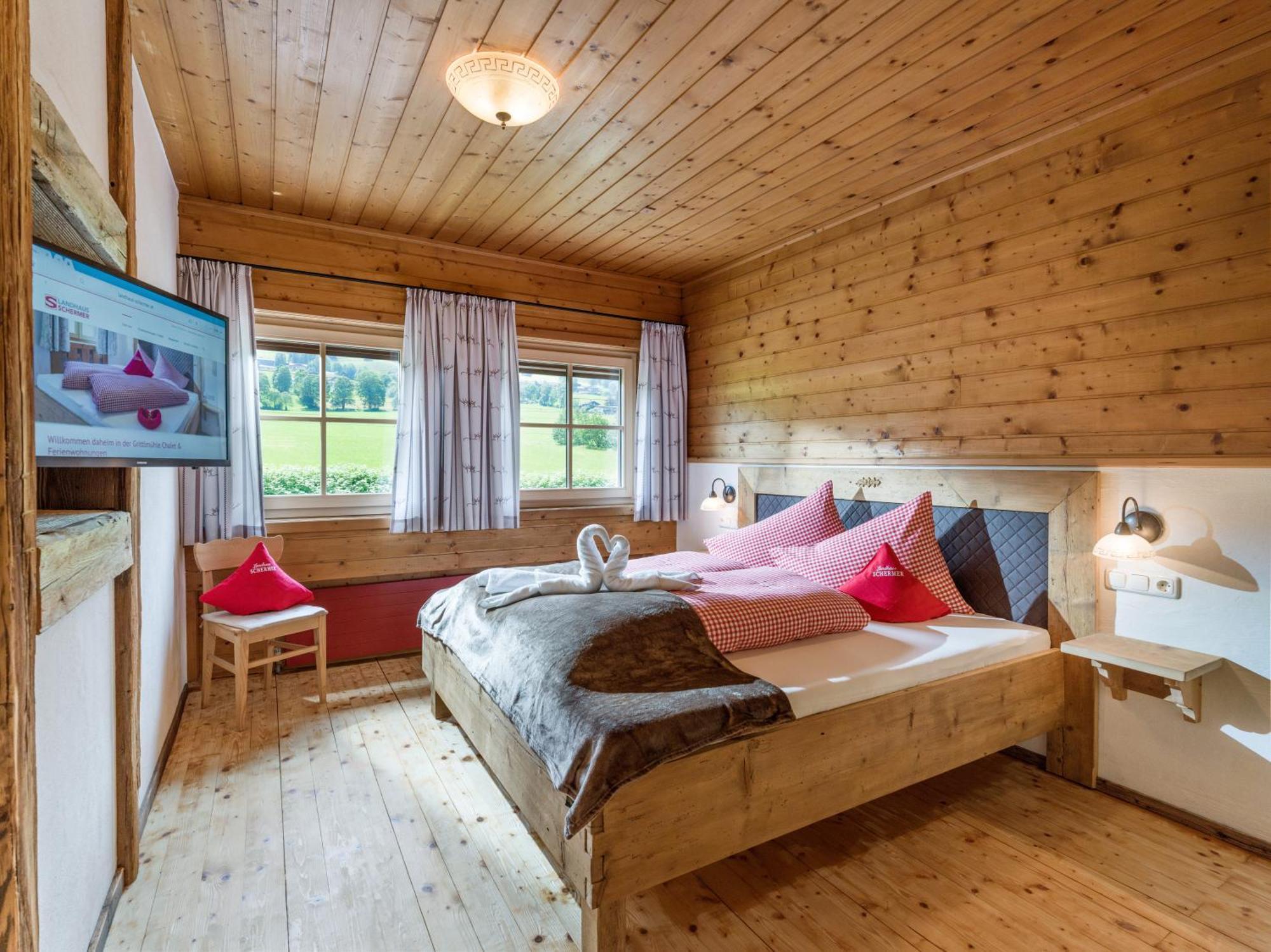 Grittlmuehle Chalet Ferienwohnungen Бріксен-ім-Тале Екстер'єр фото